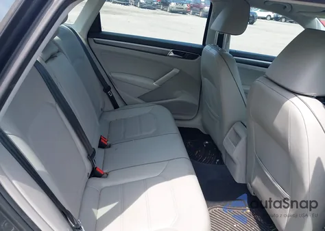 2016 Volkswagen Passat 1.8T R-Line from USA, damaged, VIN 1VWAT7A36GC066314